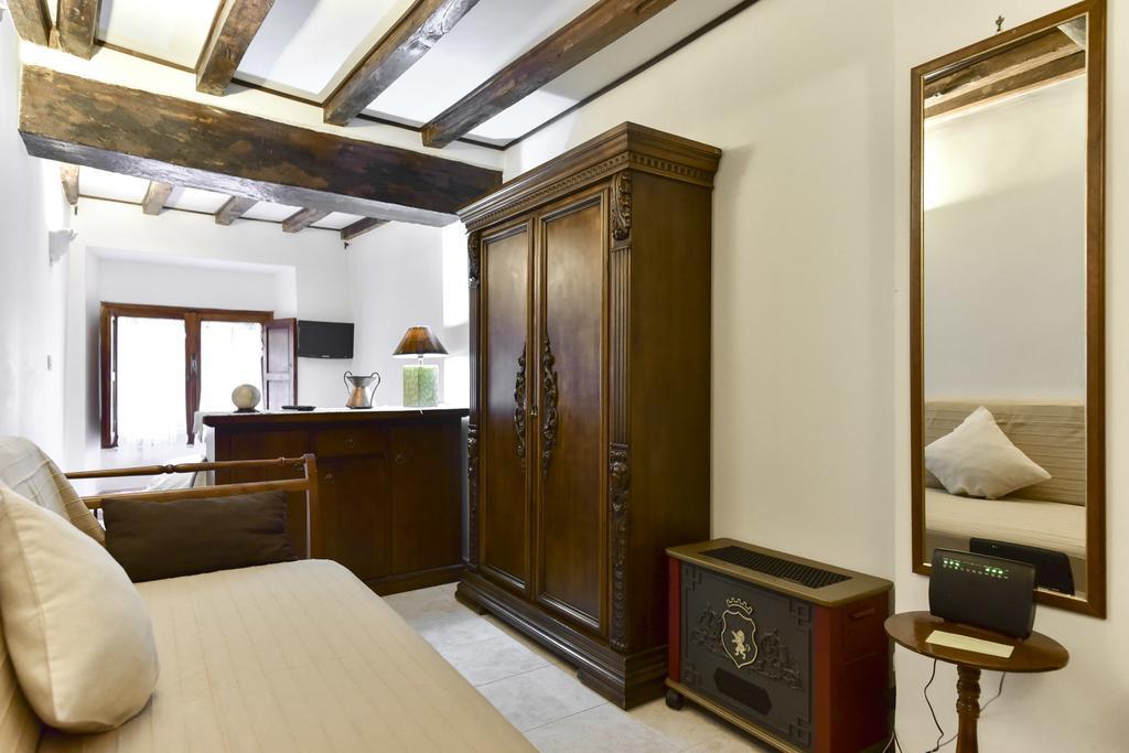 Loft Pantheon Rom